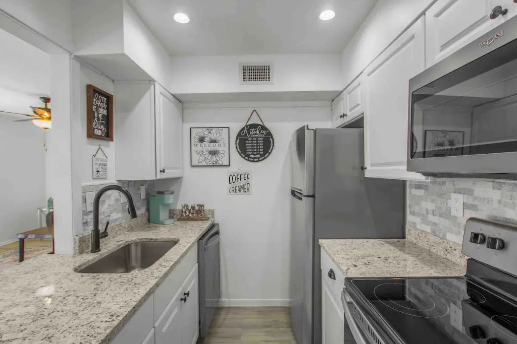Photo of Kitchen in Daphne