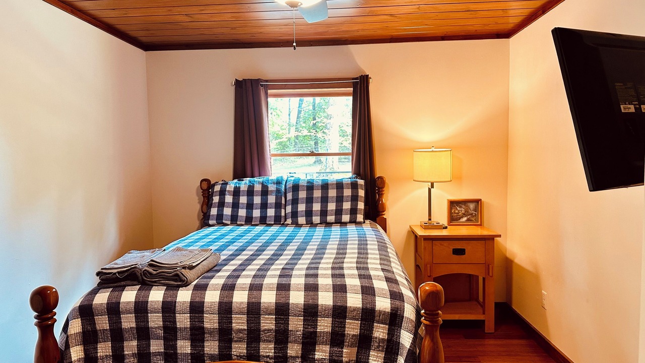 Photo of Bedroom in Sevierville