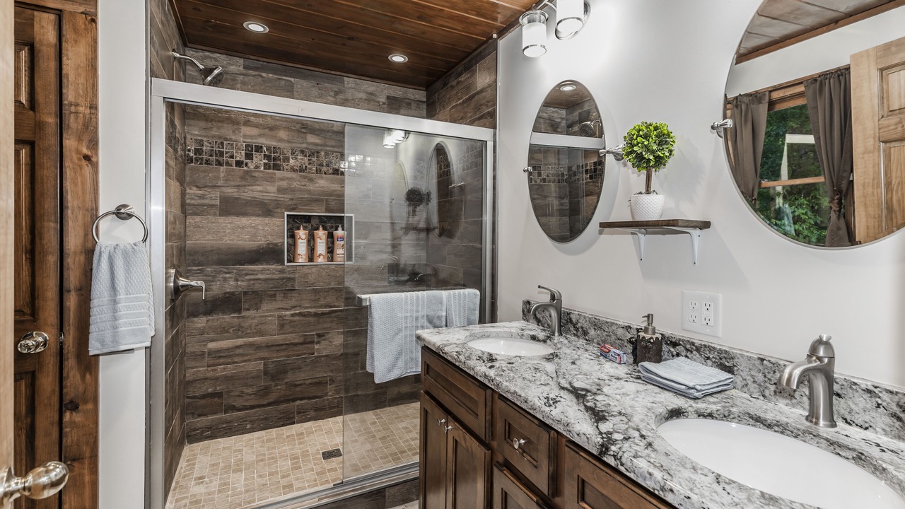 Photo of Bathroom in Sevierville