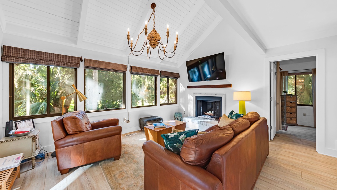 Photo of Livingroom in Seabrook Island