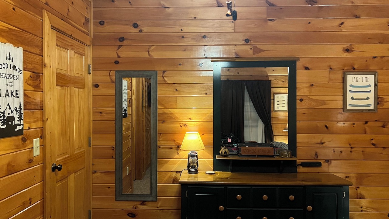 Photo of Bedroom in Sevierville