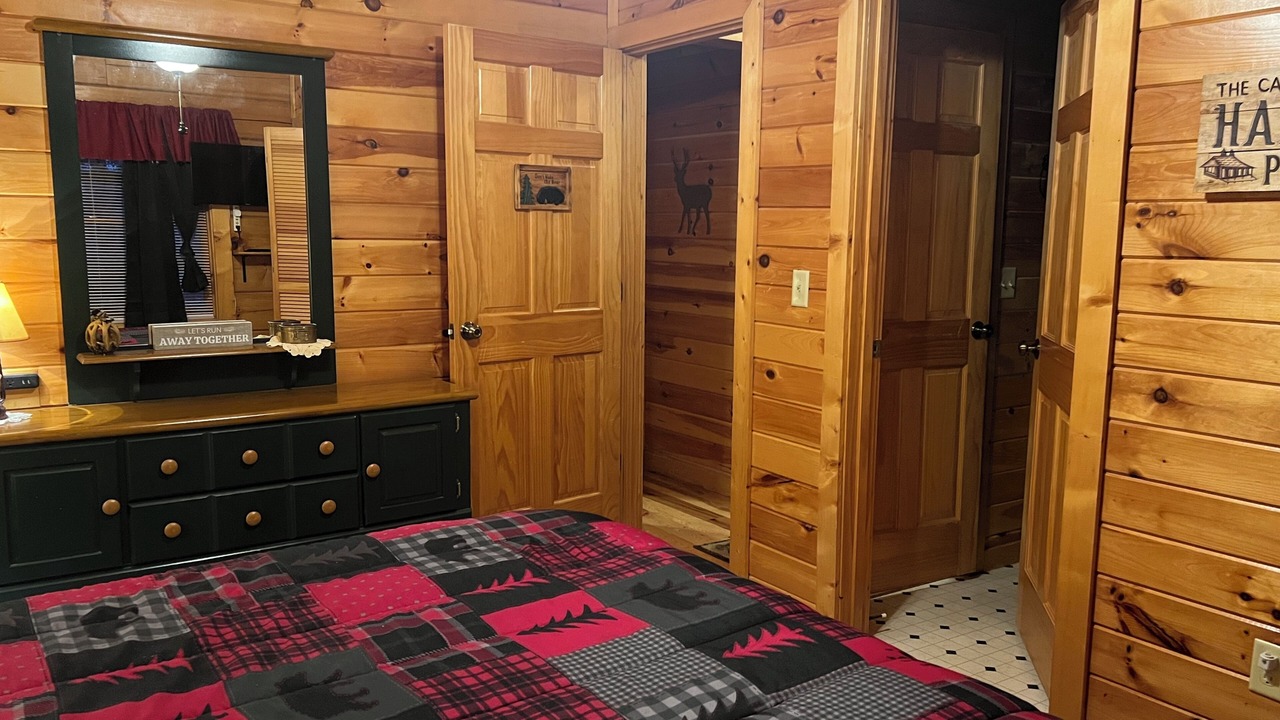 Photo of Bedroom in Sevierville