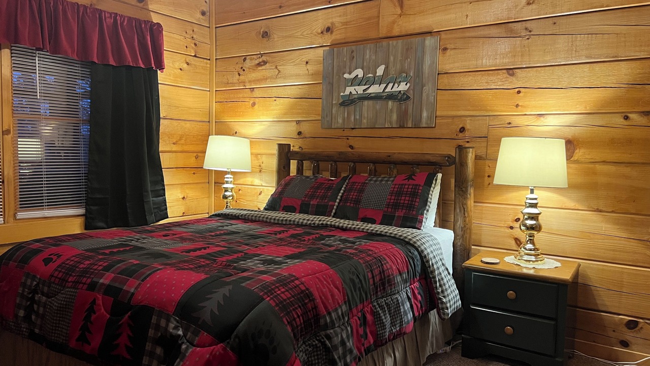 Photo of Bedroom in Sevierville
