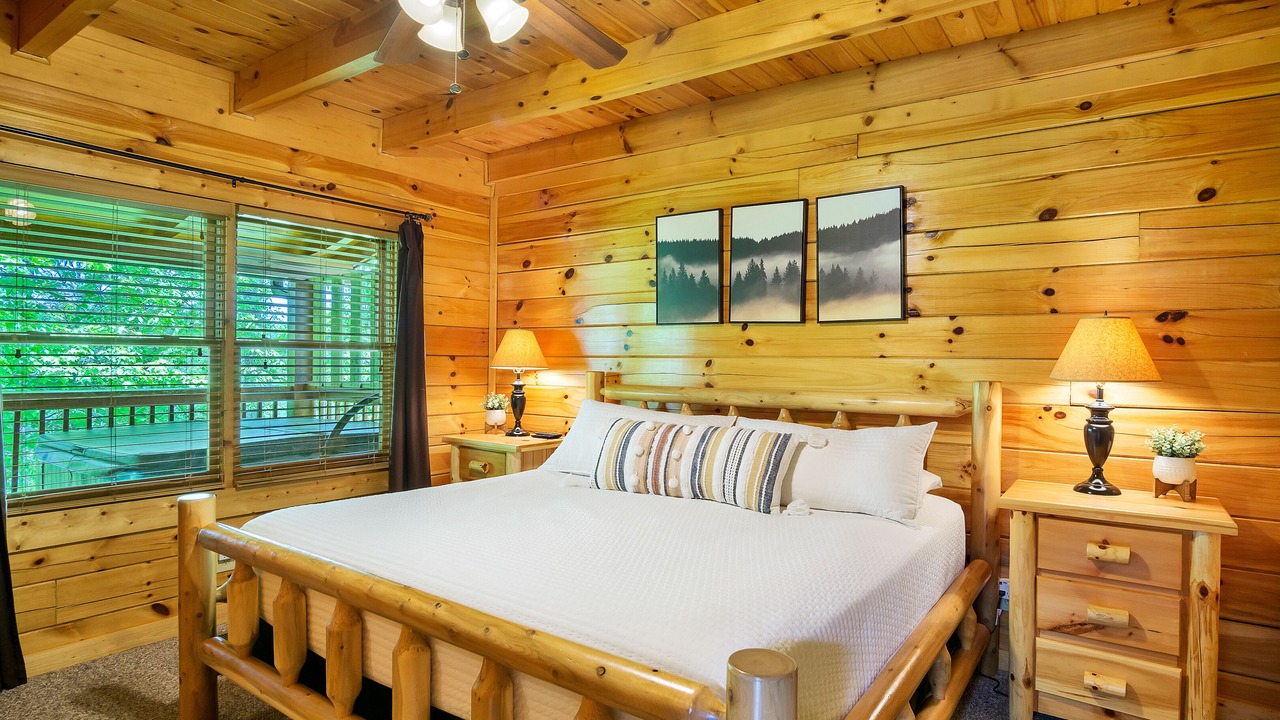 Photo of Bedroom in Sevierville