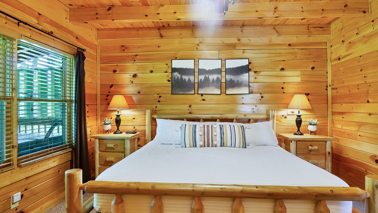 Photo of Bedroom in Sevierville