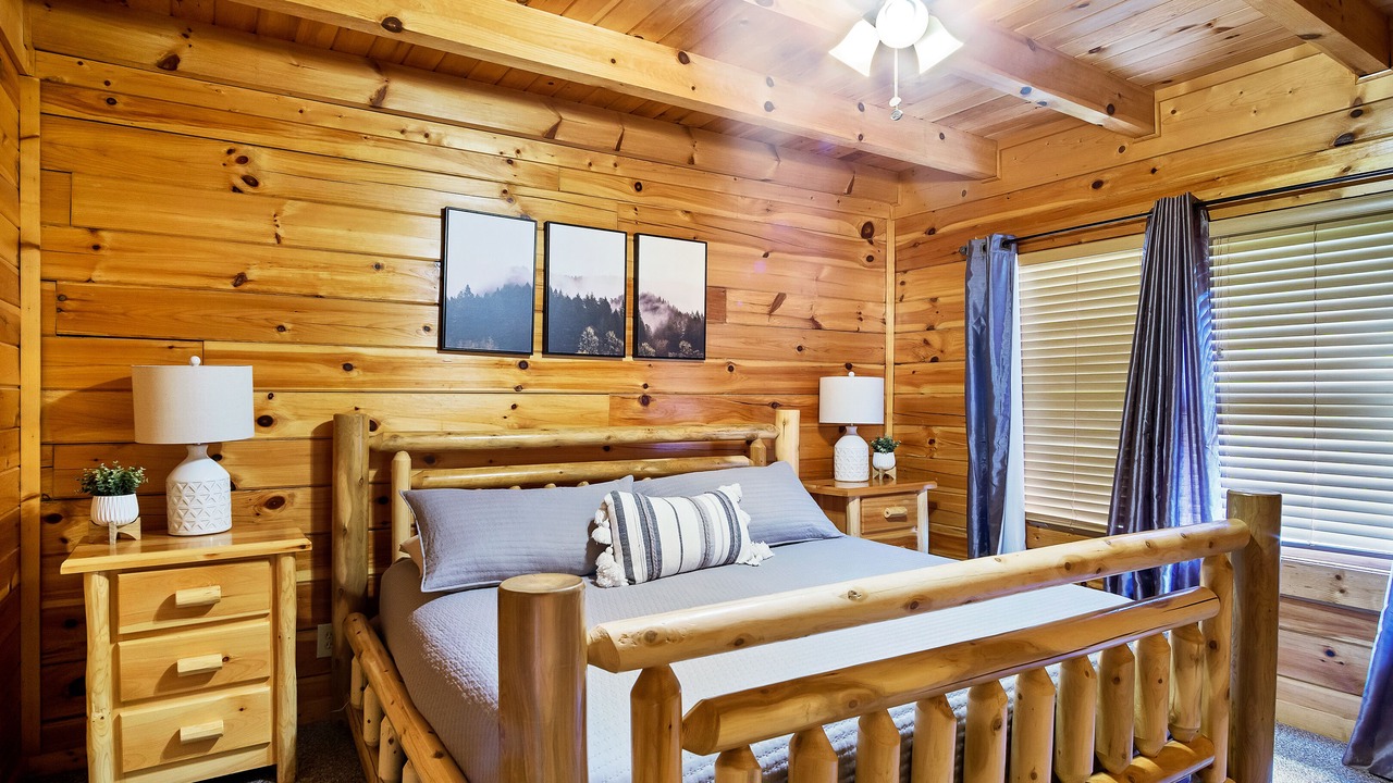 Photo of Bedroom in Sevierville