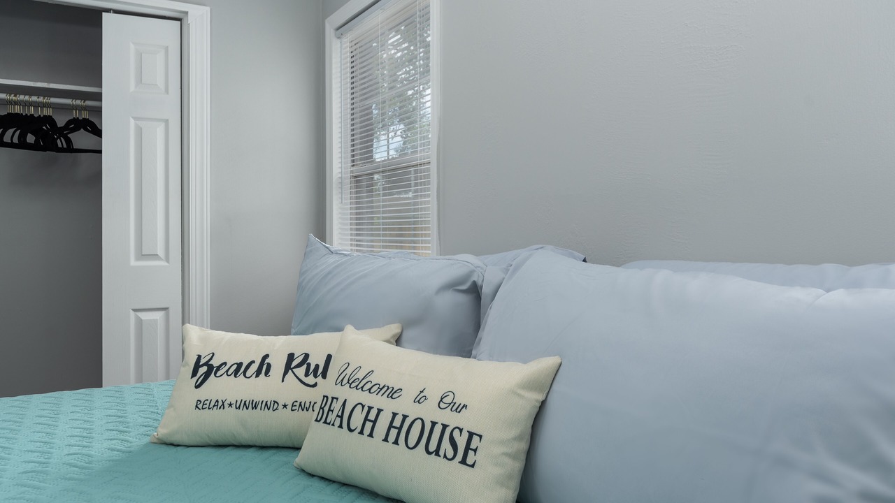 Photo of Bedroom in Long Beach