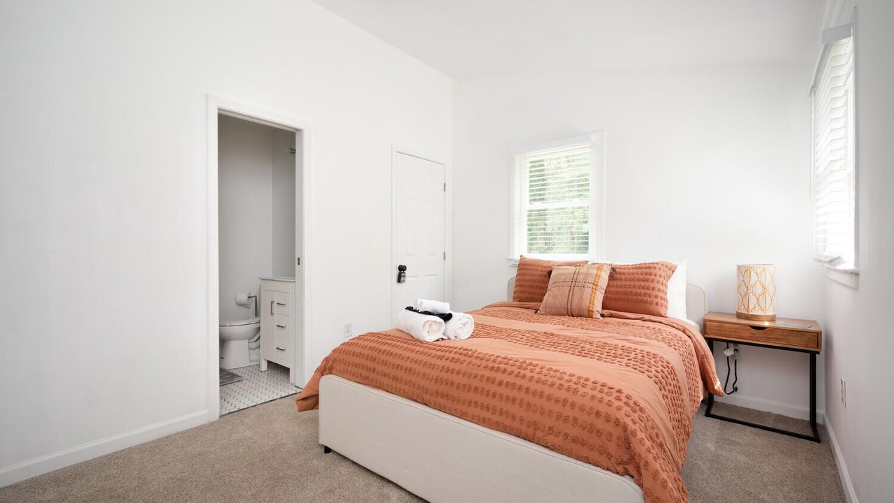 Photo of Bedroom in East Point