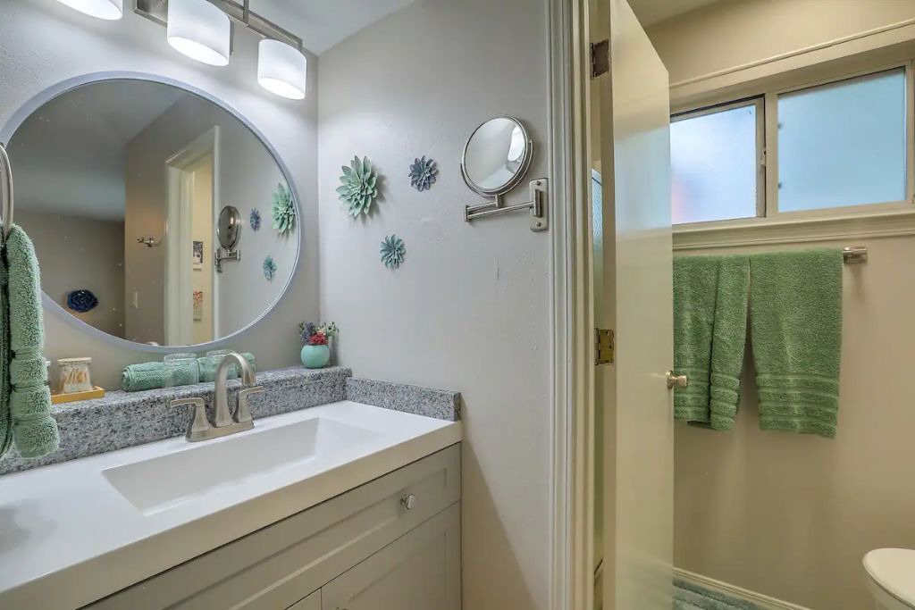 Photo of Bathroom in Northeast Heights