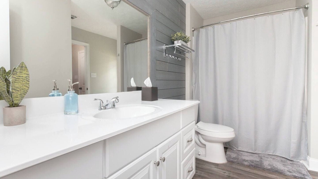 Photo of Bathroom in Warner Robins