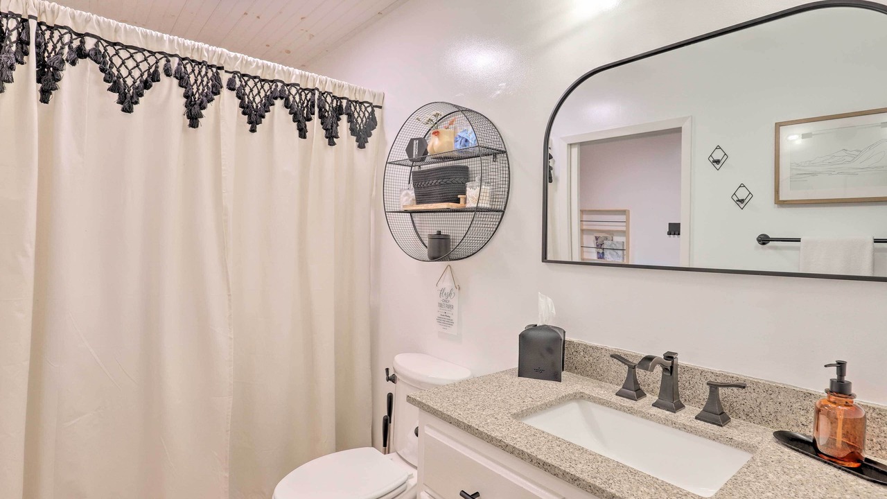 Photo of Bathroom in Marshall