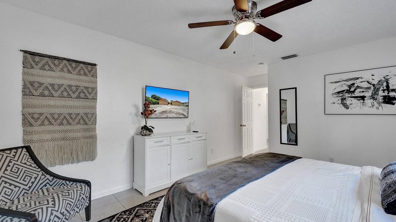 Photo of Bedroom in Hollywood