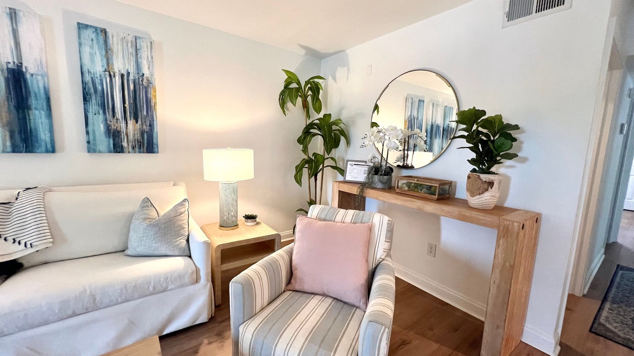 Photo of Livingroom in Seabrook Island