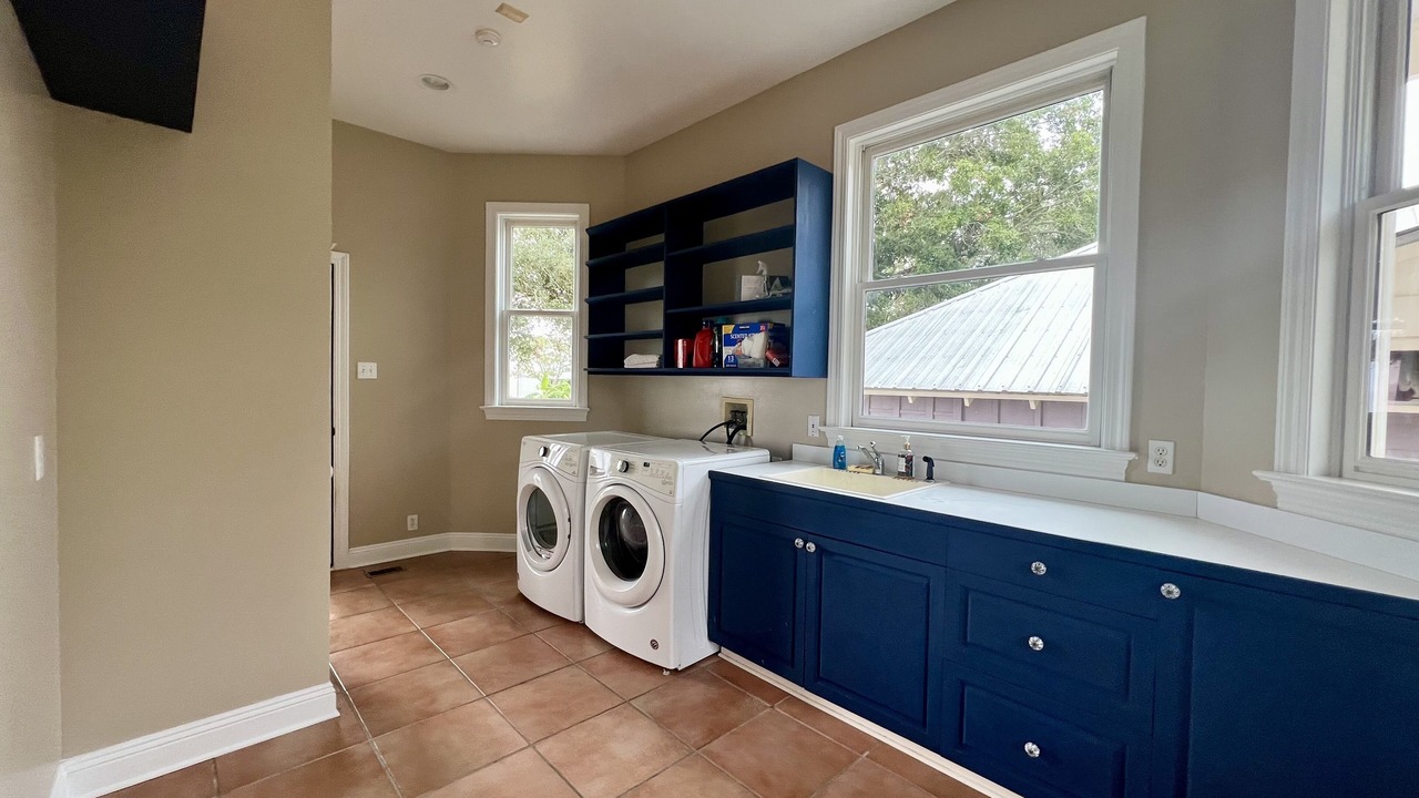 Photo of Bedroom in Ocean Springs
