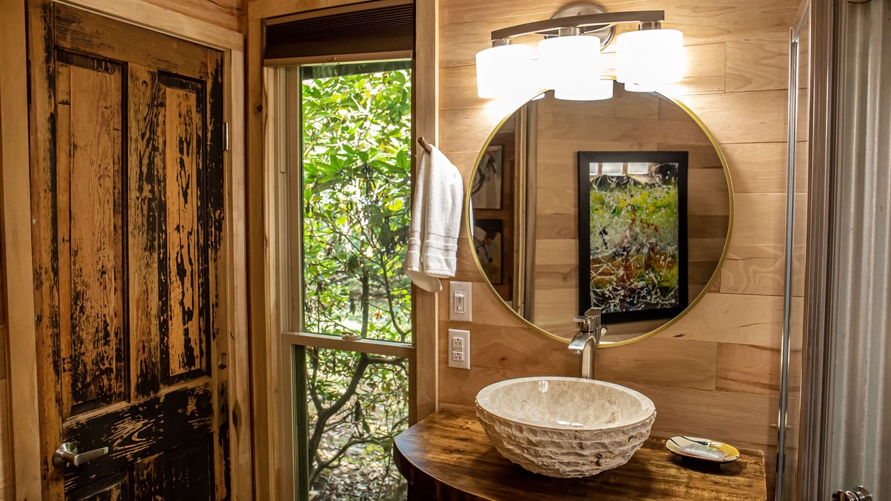 Photo of Bathroom in Mentone