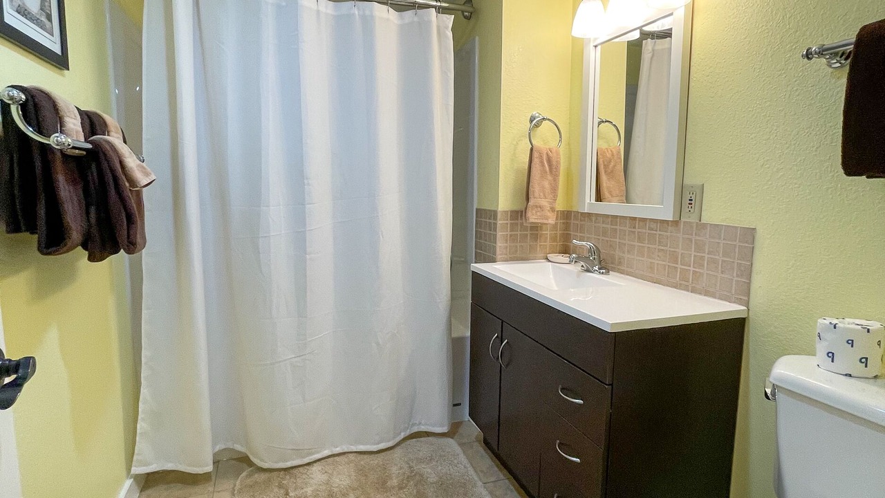 Photo of Bathroom in Cherokee