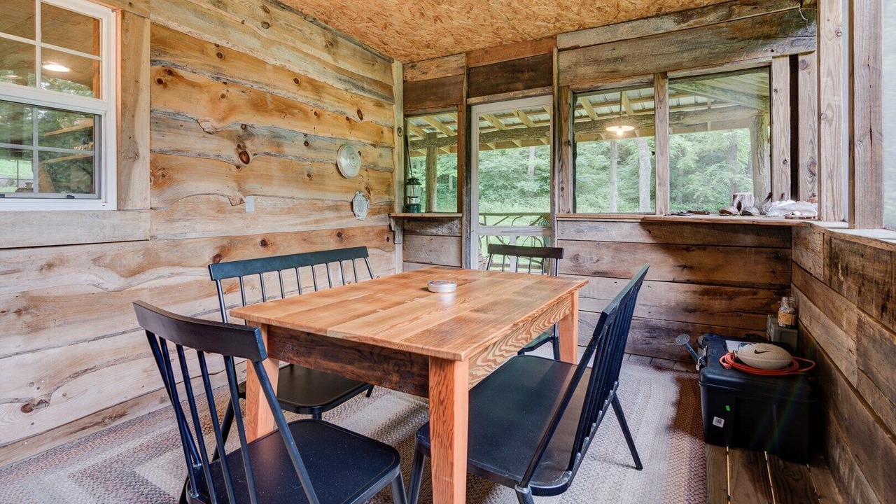 Photo of Outdoor in Marshall