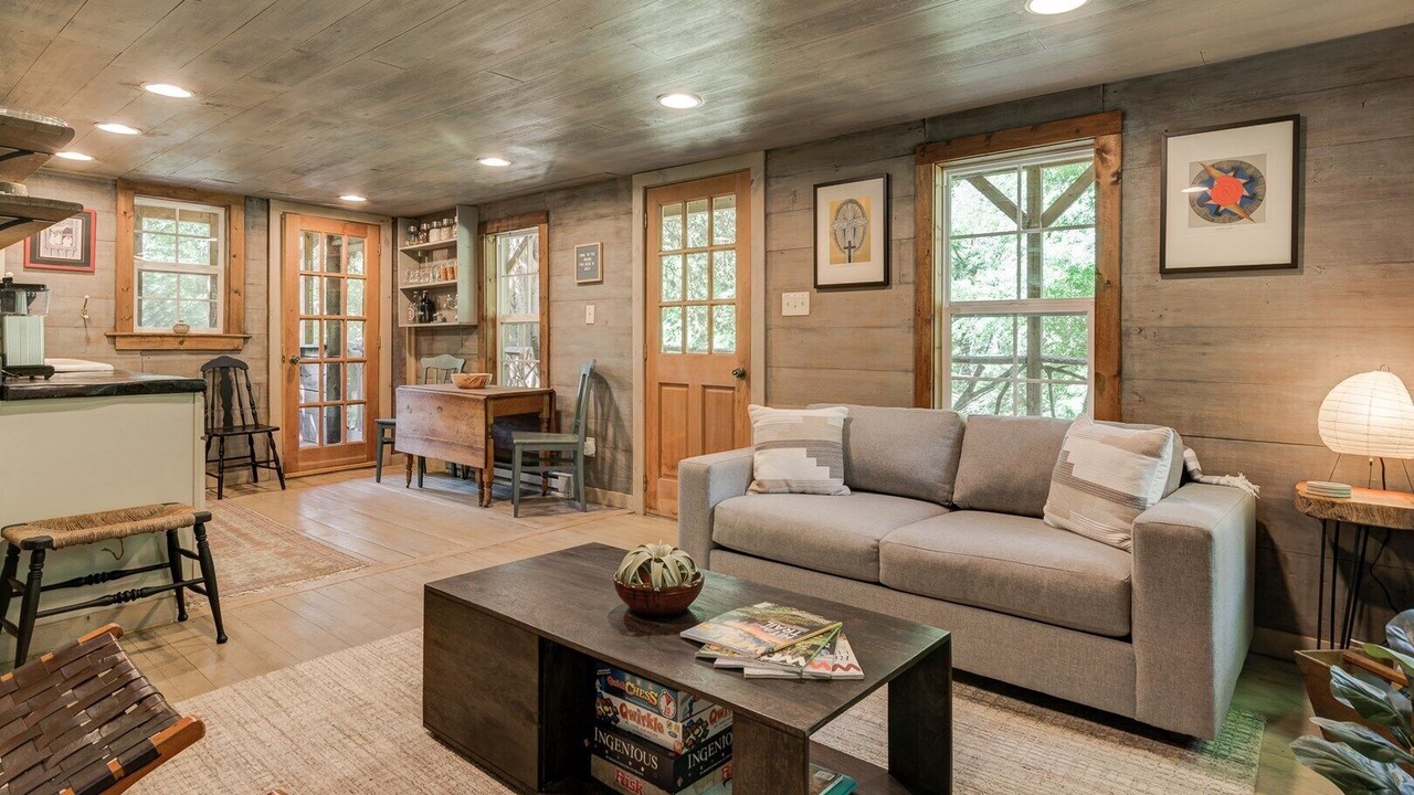 Photo of Livingroom in Marshall