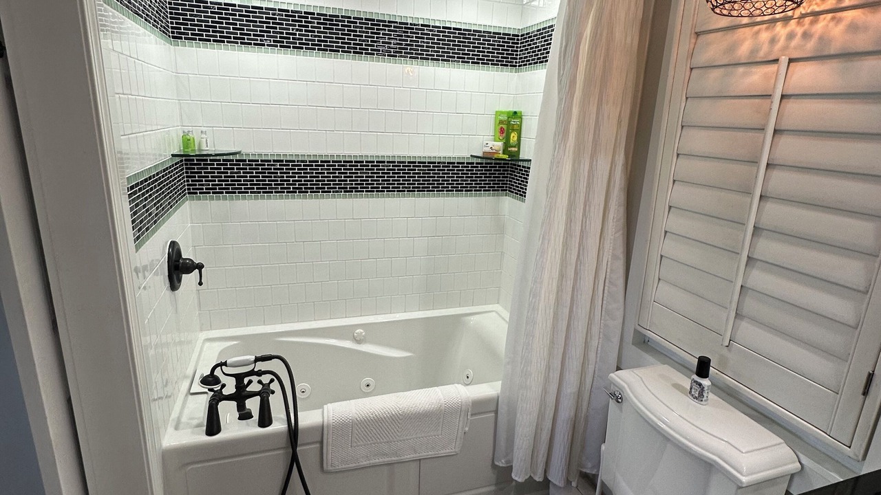 Photo of Bathroom in Newport