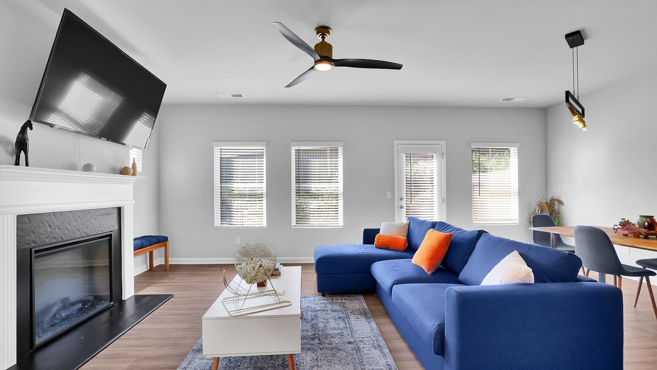 Photo of Livingroom in Red Oak