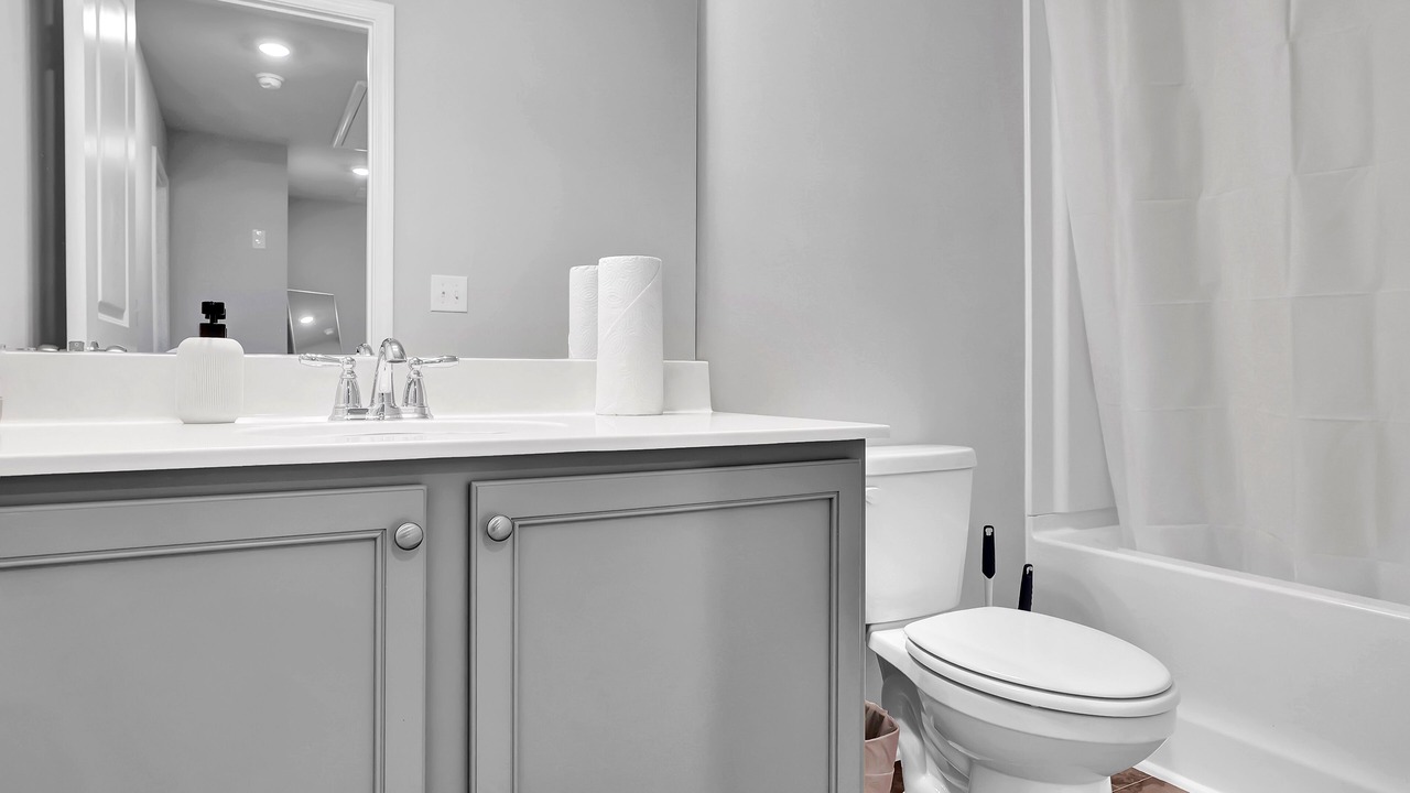 Photo of Bathroom in Red Oak