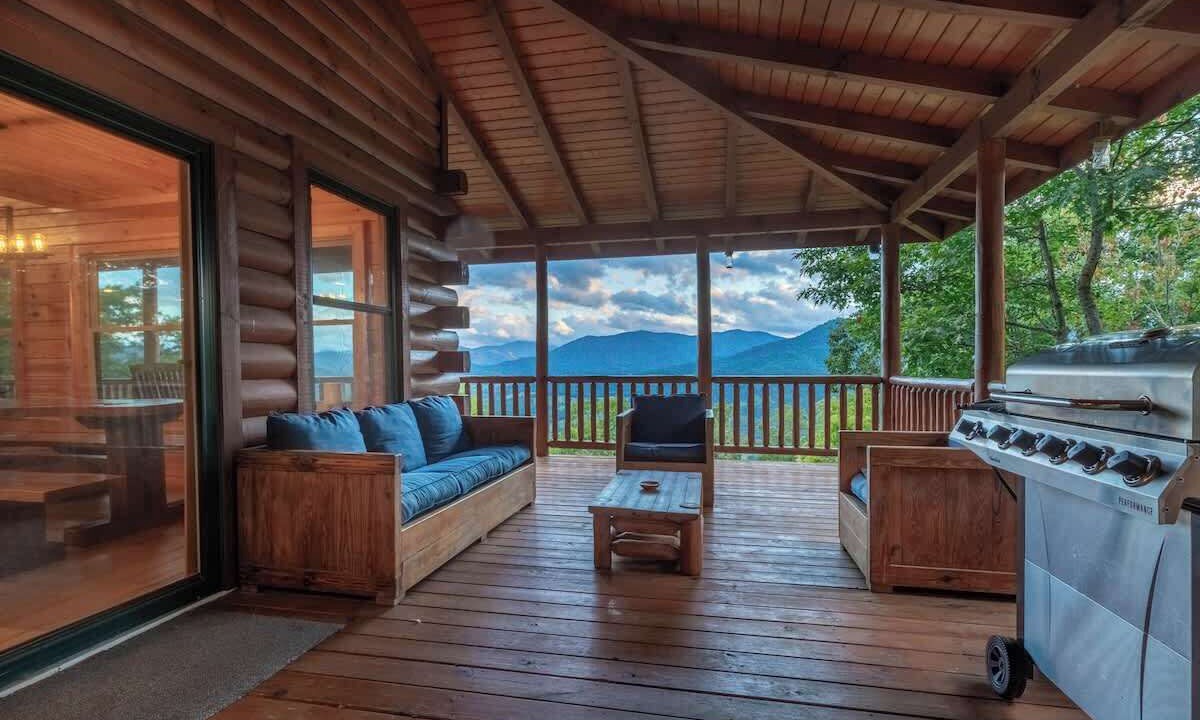 Photo of Patio Balcony in Waynesville