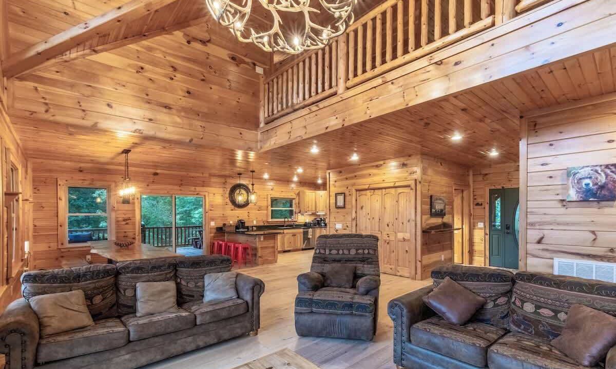 Photo of Livingroom in Waynesville