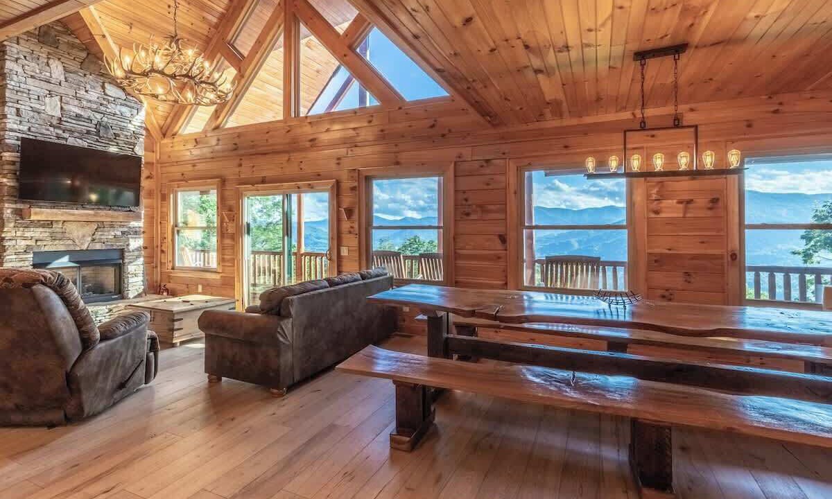 Photo of Livingroom in Waynesville