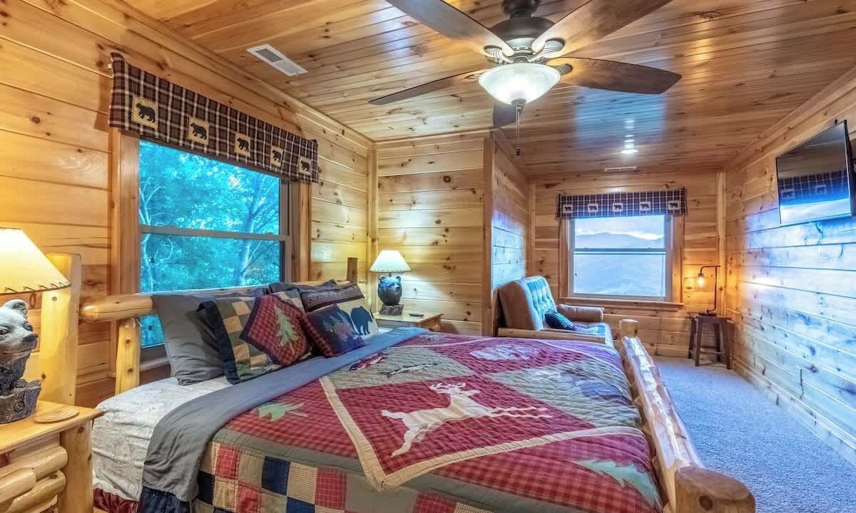 Photo of Bedroom in Waynesville