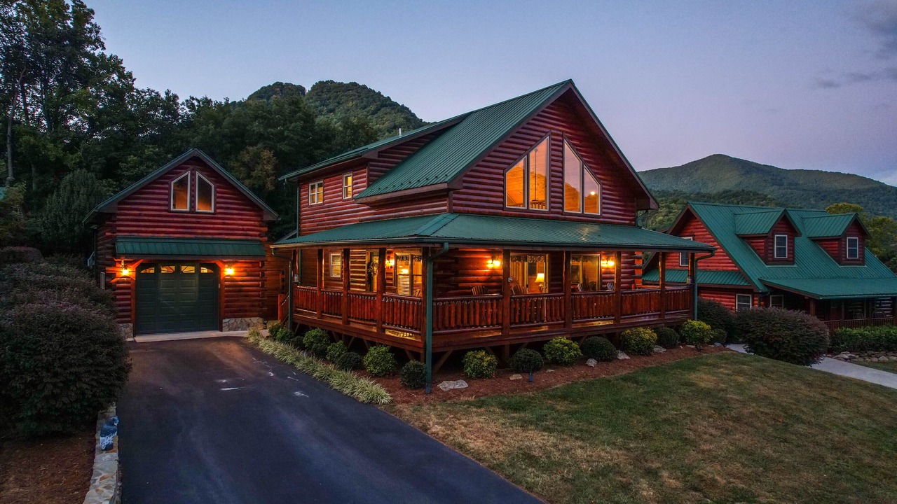 Photo of Others in Maggie Valley