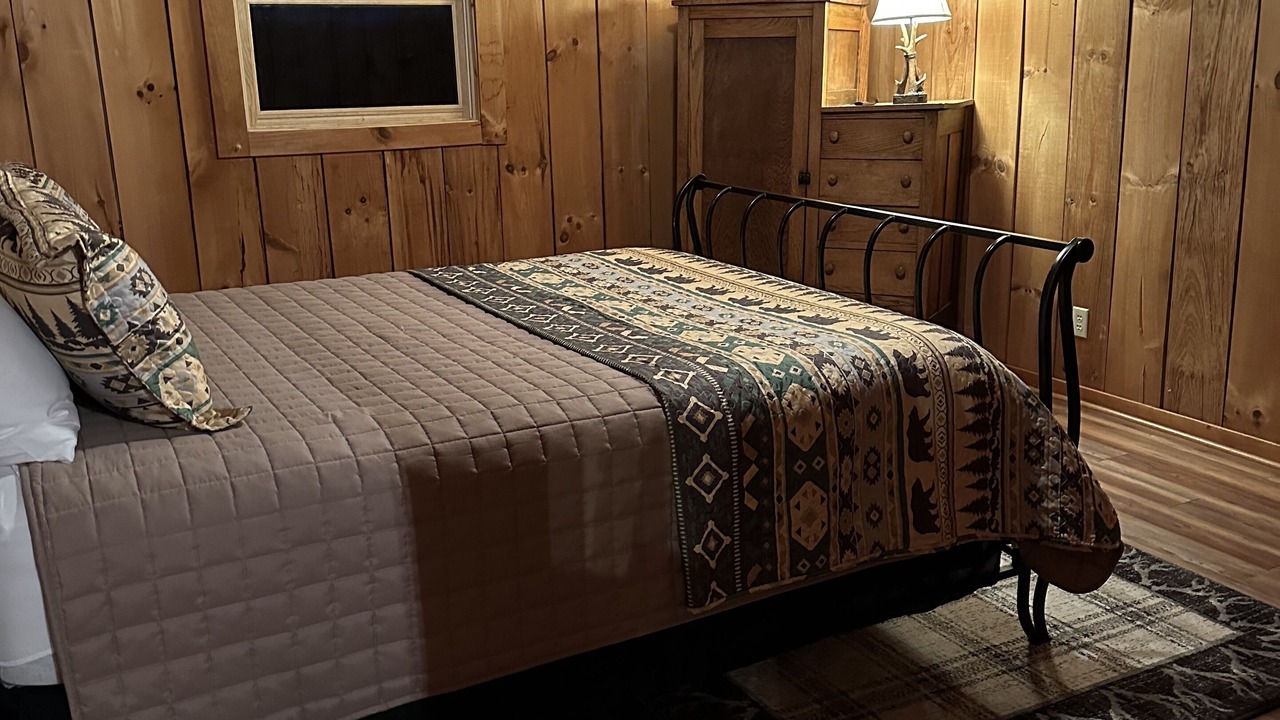 Photo of Bedroom in Mars Hill