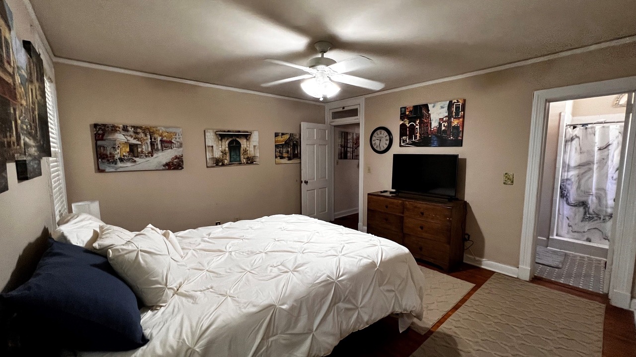 Photo of Bedroom in Montgomery