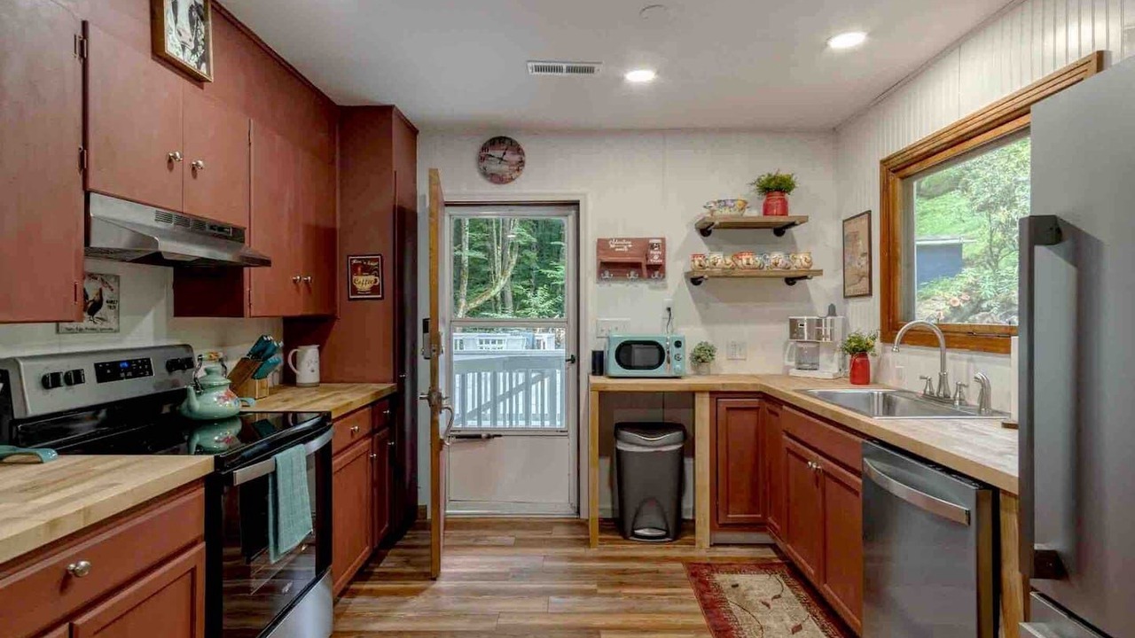 Photo of Kitchen in Maggie Valley