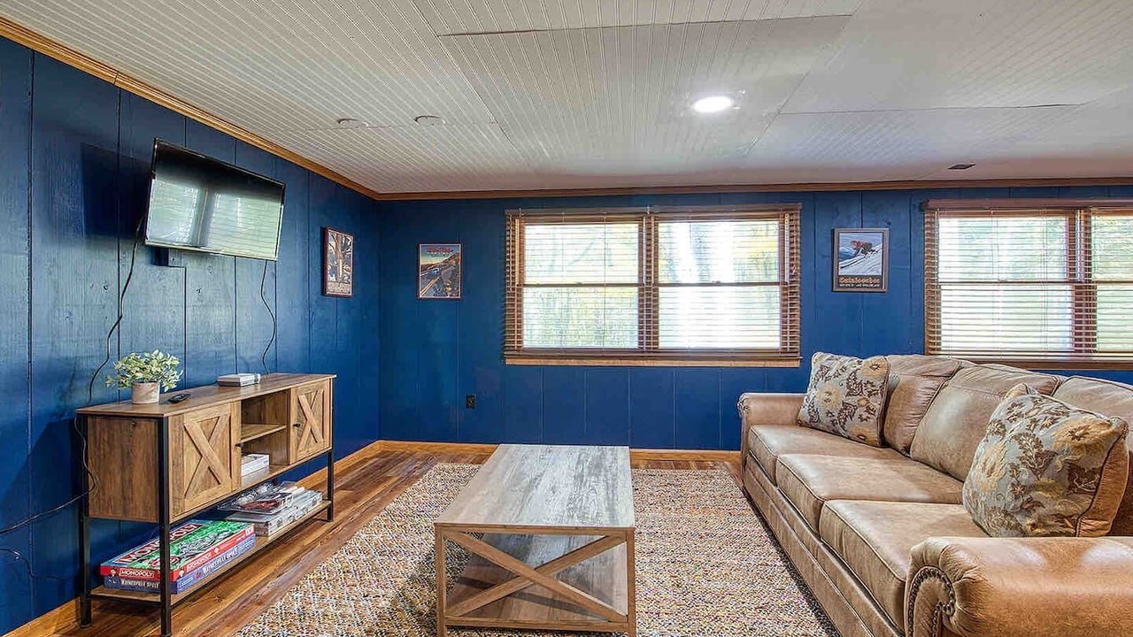Photo of Livingroom in Maggie Valley