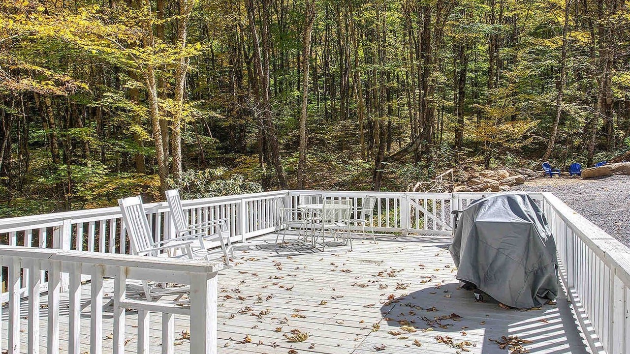 Photo of Patio Balcony in Maggie Valley