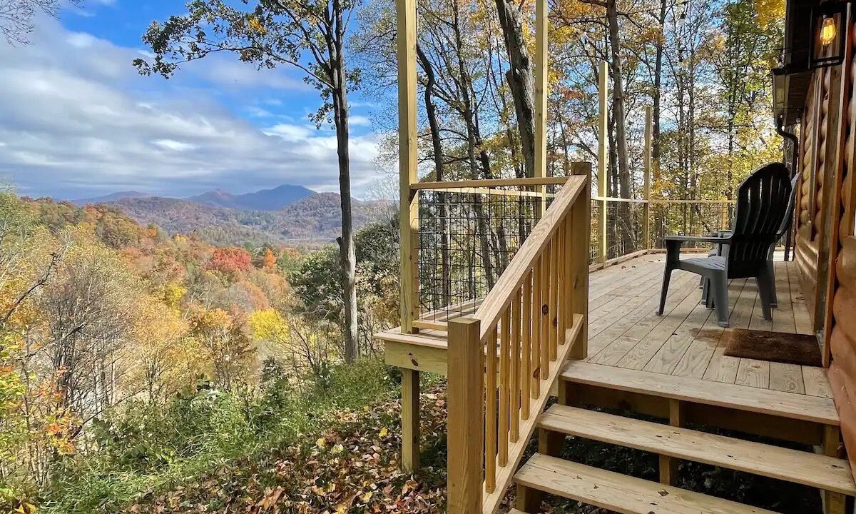 Photo of Patio Balcony in Waynesville