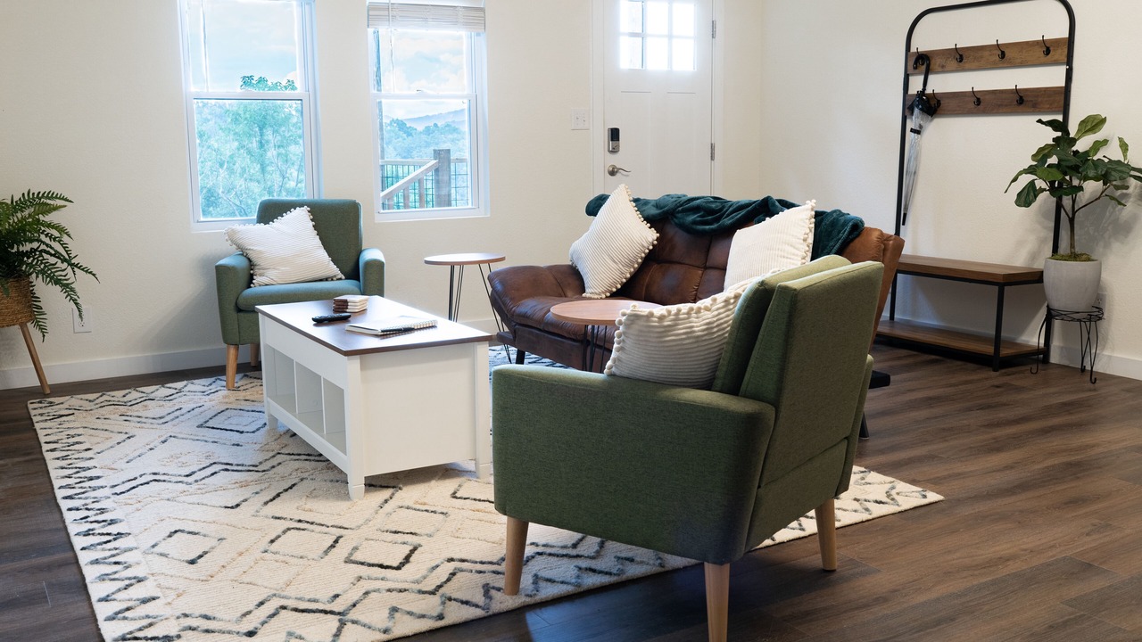 Photo of Livingroom in Waynesville