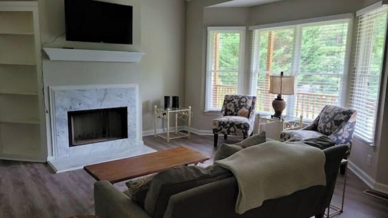 Photo of Livingroom in Newnan