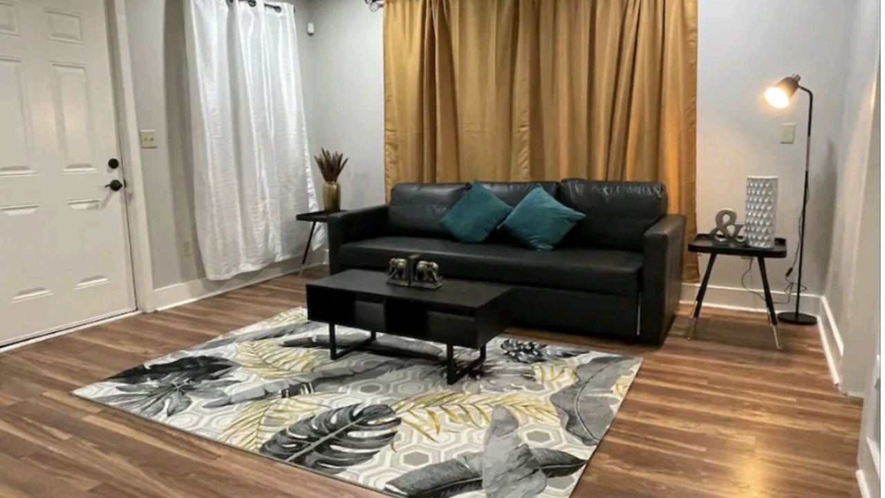 Photo of Livingroom in Pittsburgh