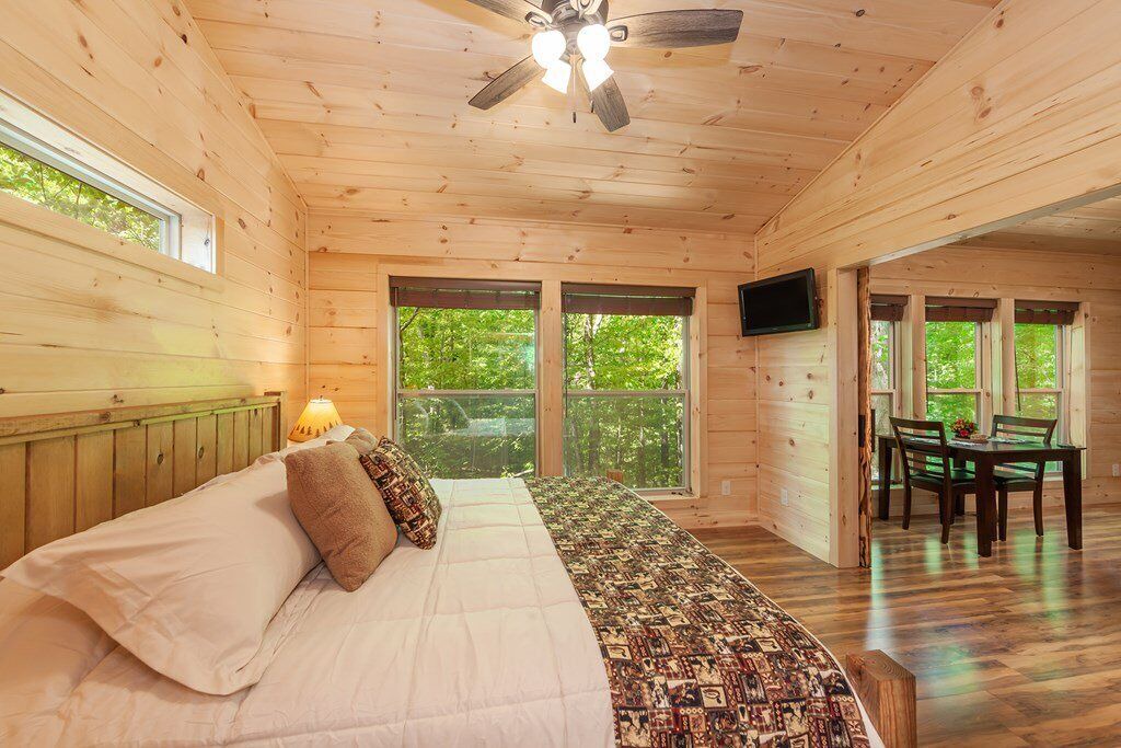 Photo of Bedroom in Sevierville