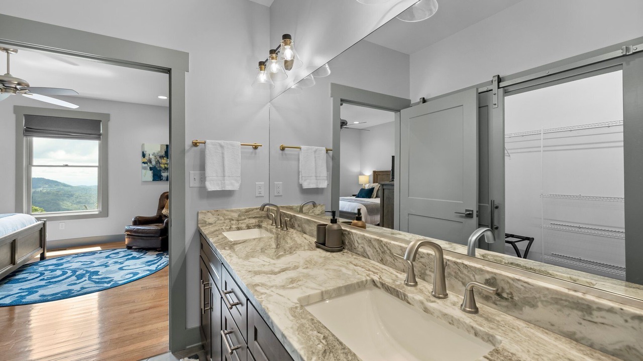 Photo of Bathroom in Wolf Laurel