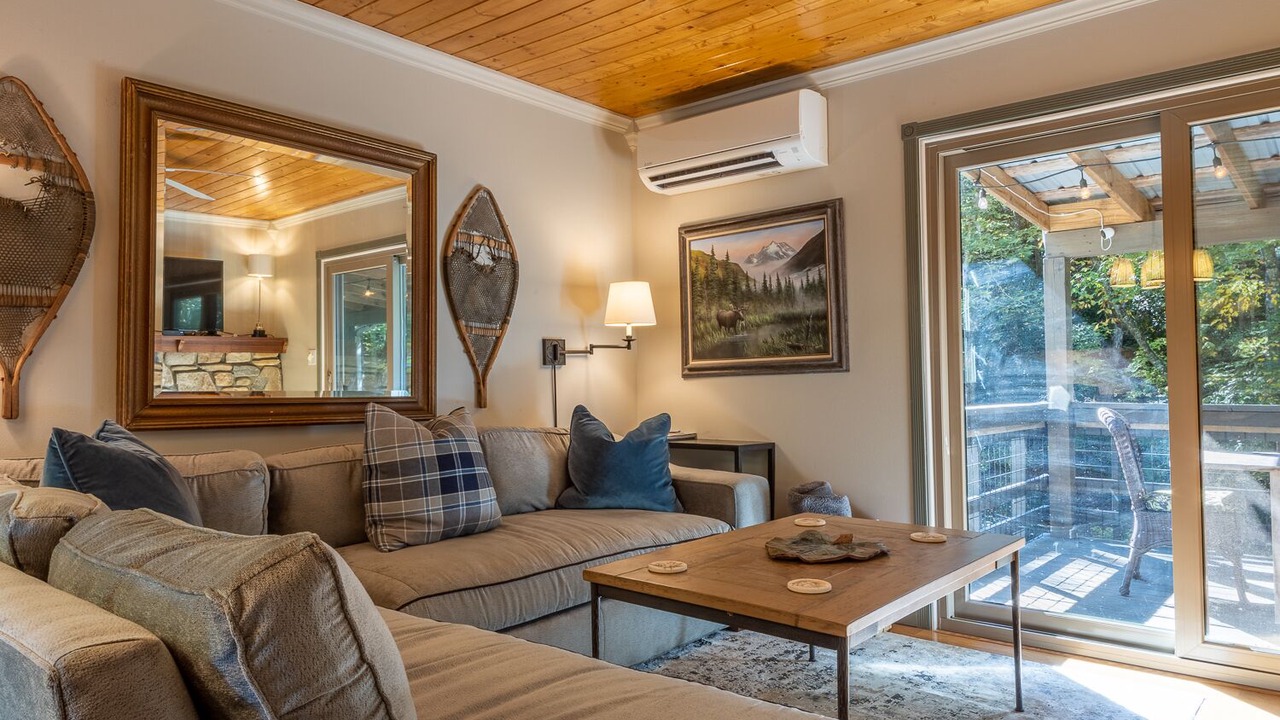 Photo of Others in Lake Toxaway
