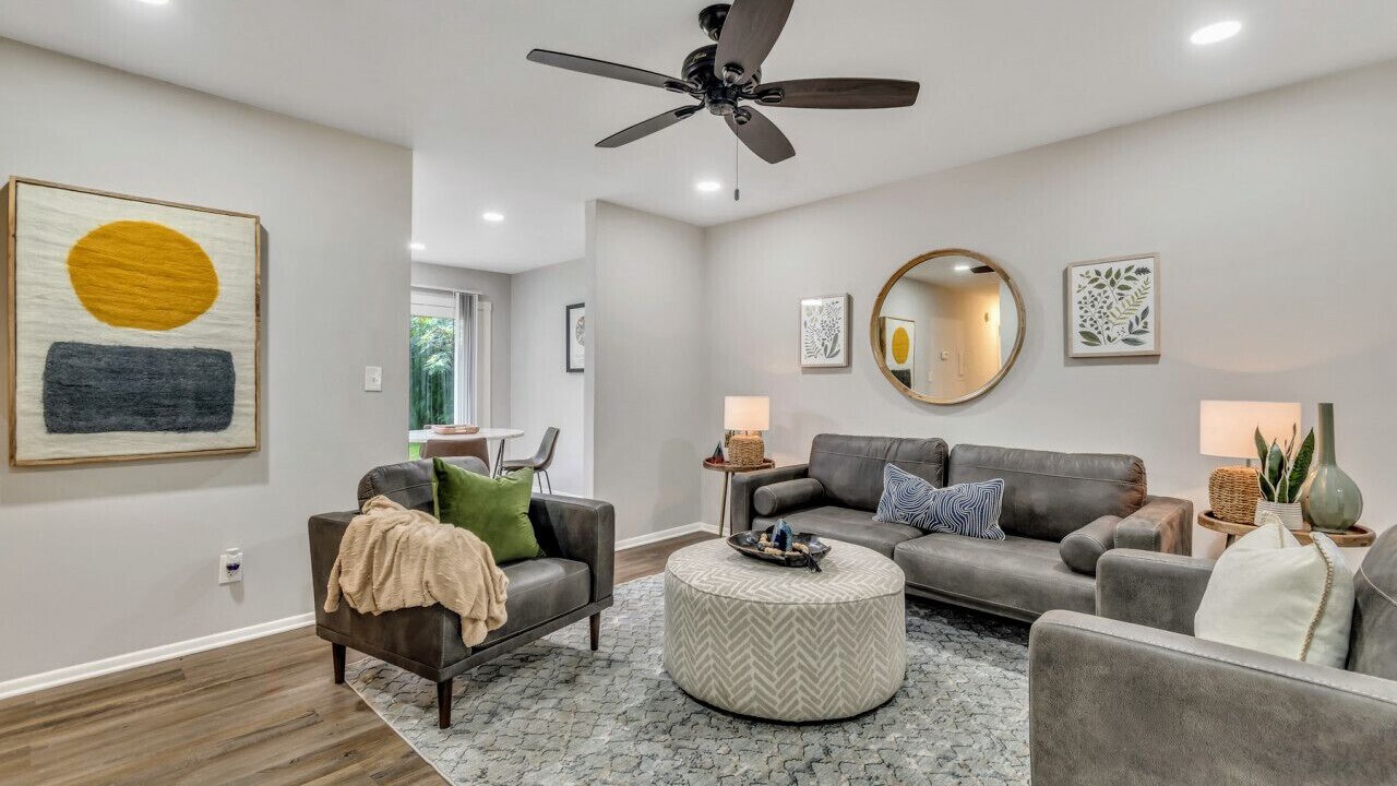 Photo of Livingroom in Conley