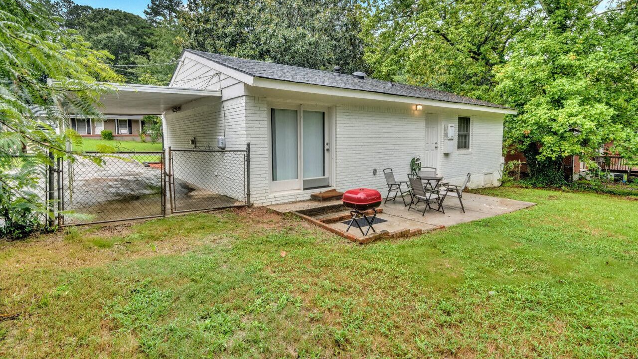 Photo of Outdoor in Conley