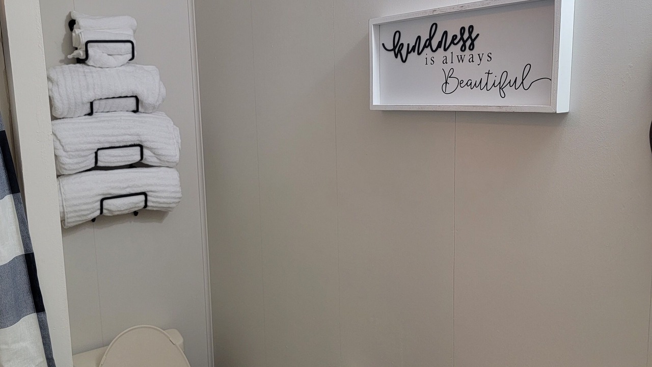 Photo of Bathroom in Guntersville