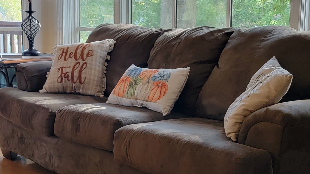 Photo of Livingroom in Guntersville