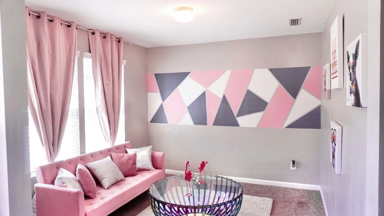 Photo of Livingroom in Charlotte