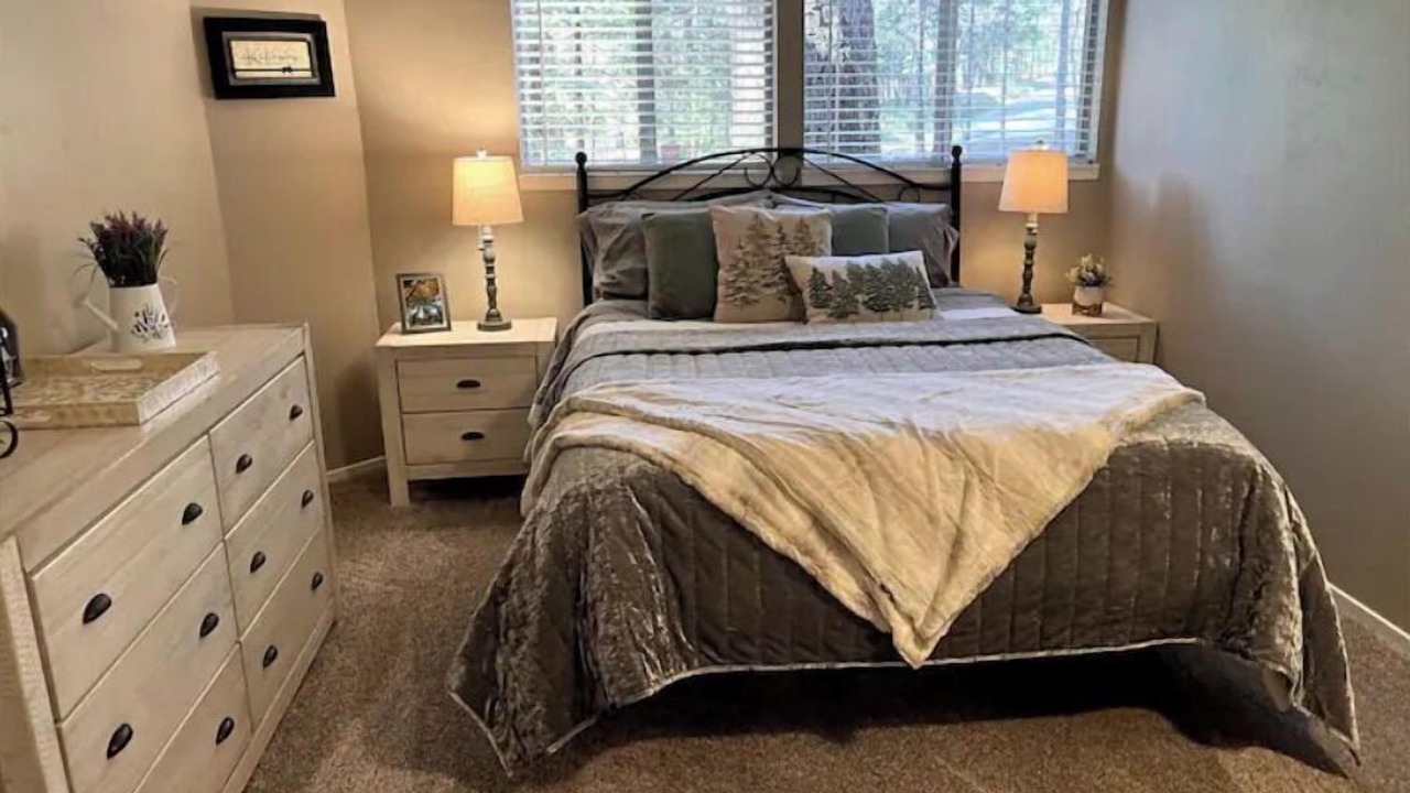 Photo of Bedroom in Arnold