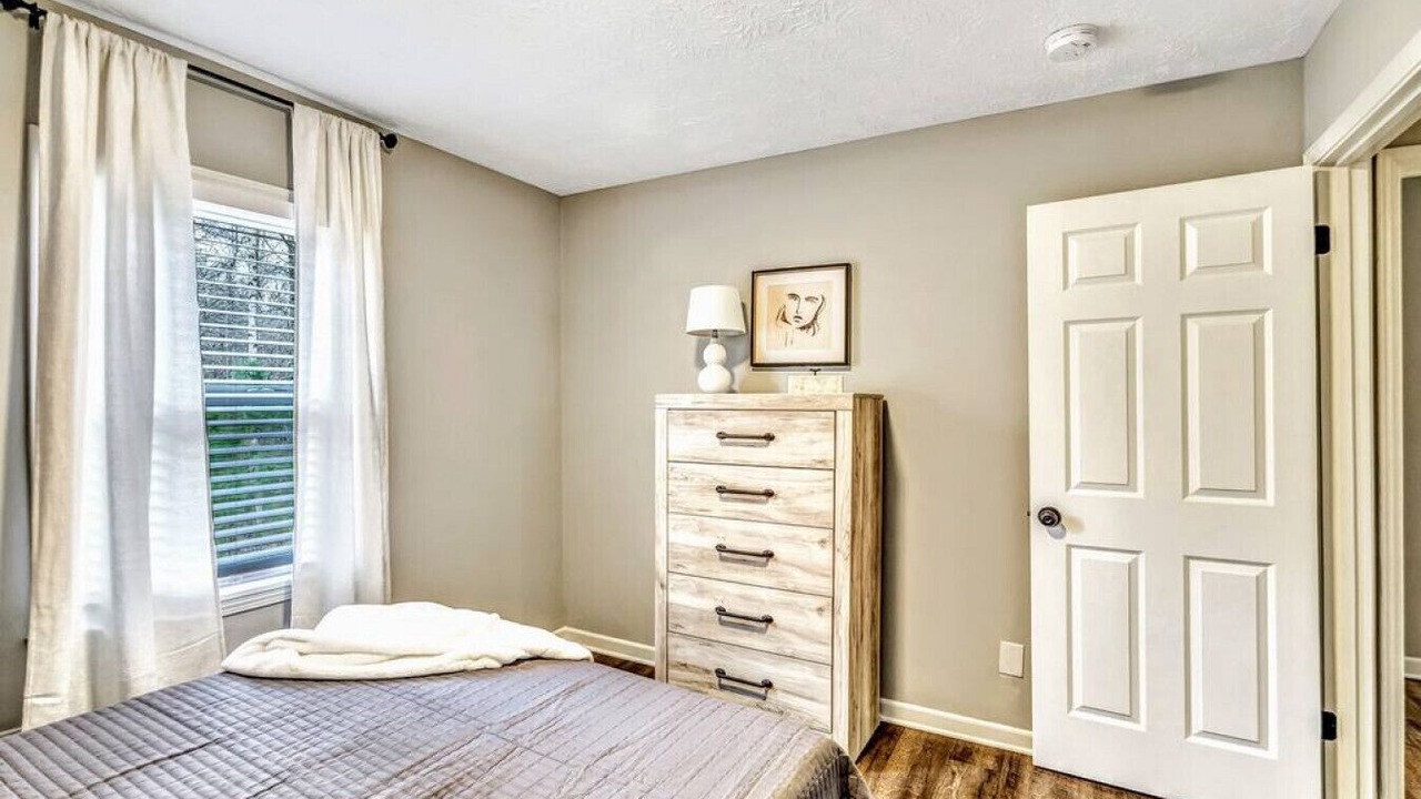 Photo of Bedroom in Powder Springs