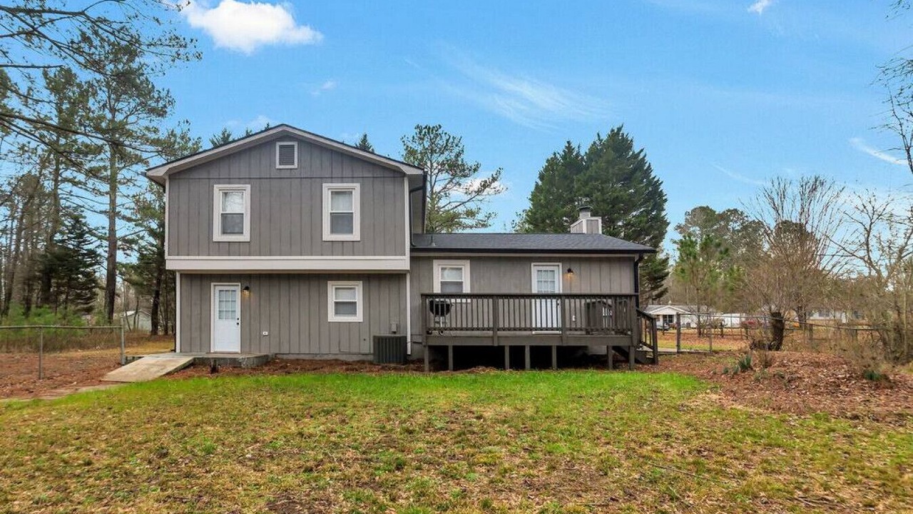 Photo of Outdoor in Powder Springs